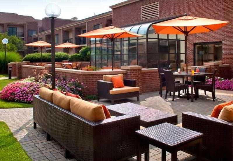 Courtyard By Marriott Boston Norwood/Canton Екстер'єр фото